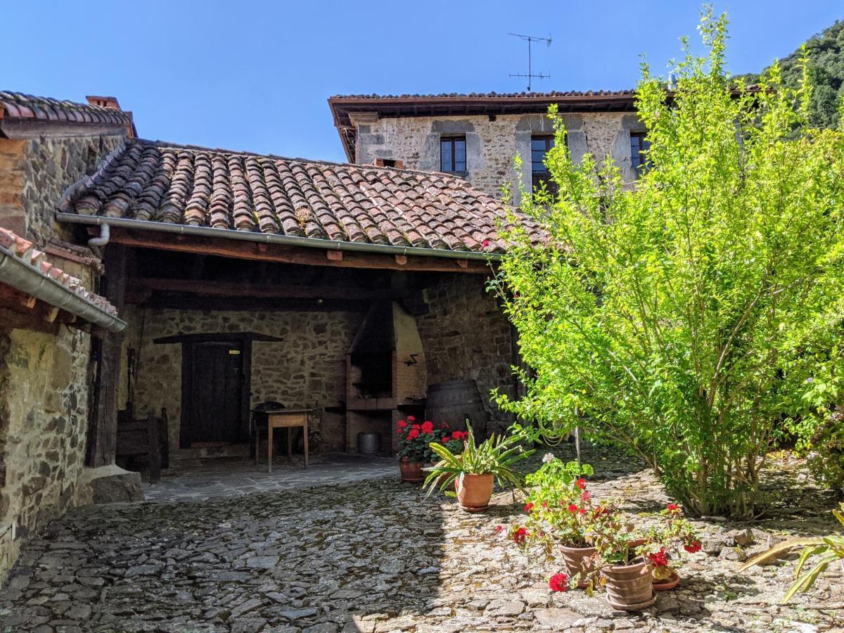 Olmares Terrace Apartment - Picos De Europa Lomena Екстер'єр фото